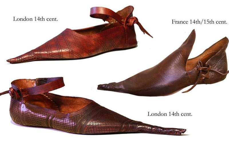 کفش های قرون وسطایی - تولیدی کفش شهپر